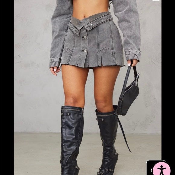 PRETTYLITTLETHING Petite Grey Distressed Button Front Denim Micro Mini Skirt - Picture 2 of 8
